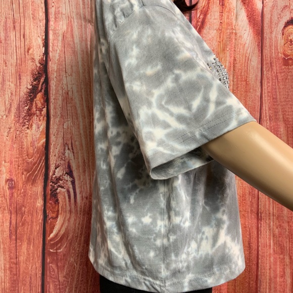 AC⚡️DC Rock Group t-shirt with silver bling… - Picture 10 of 16